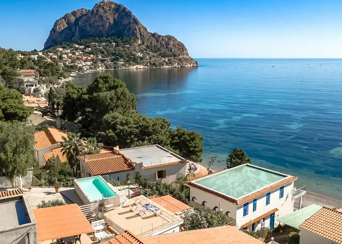 Dimore Di Mare - Beachfront * Santa Flavia
