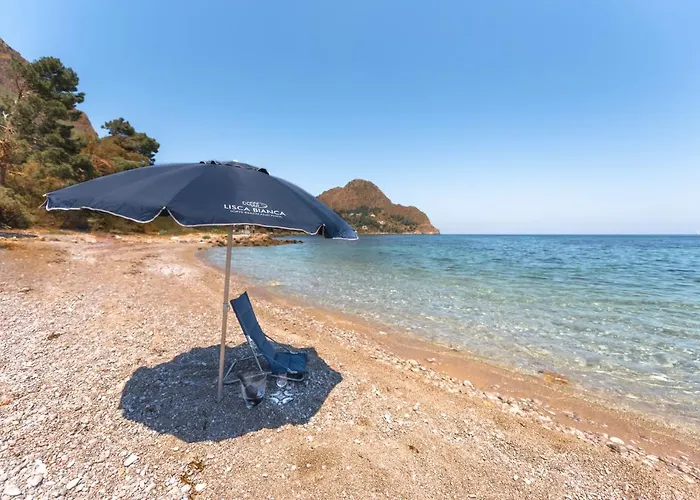 Dimore Di Mare - Beachfront Feriehus Santa Flavia