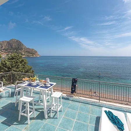 Dimore Di Mare - Beachfront Santa Flavia