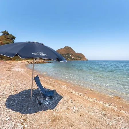 Dimore Di Mare - Beachfront Holiday home Santa Flavia