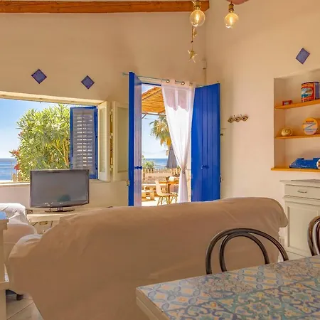 Holiday home Dimore Di Mare - Beachfront *