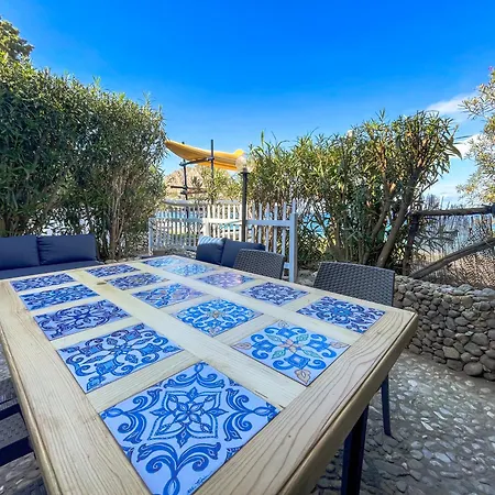 Dimore Di Mare - Beachfront Ferienhaus *